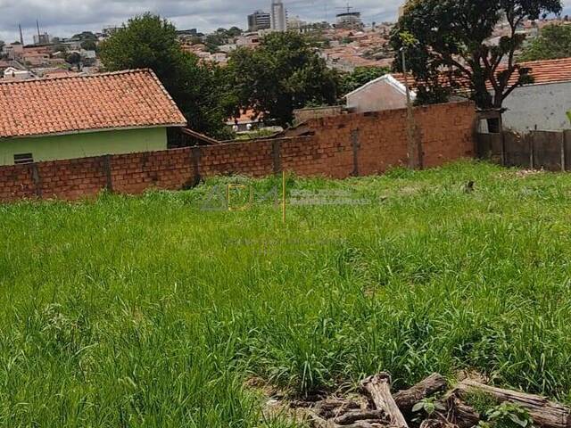 Terreno para Venda em Botucatu - 4