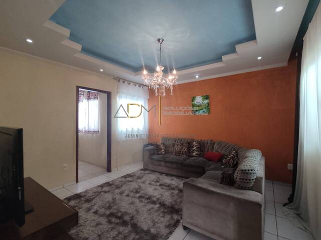 Casa para Venda em Botucatu - 3