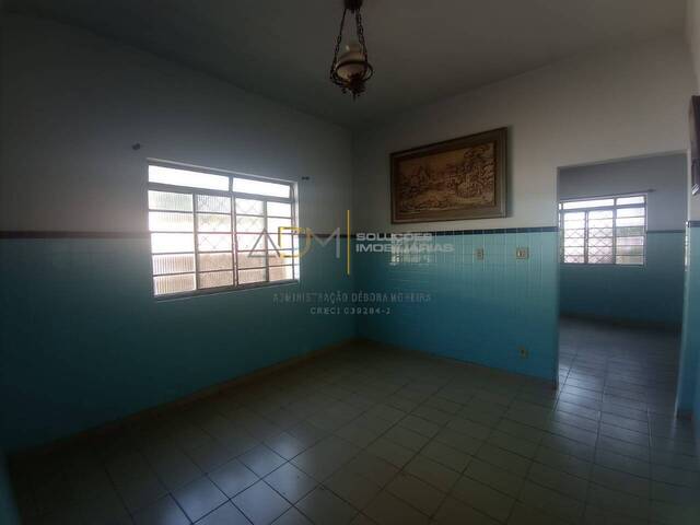 Casa para Venda em Botucatu - 5