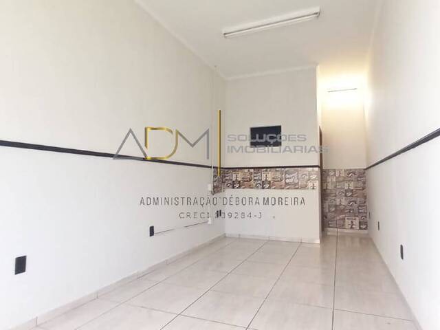 Casa para Venda em Botucatu - 2