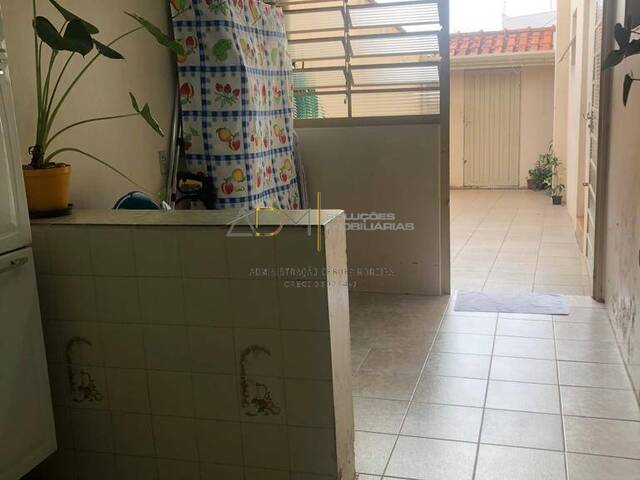 Sobrado para Venda em Botucatu - 4