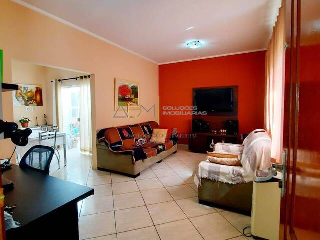 Casa para Venda em Botucatu - 5