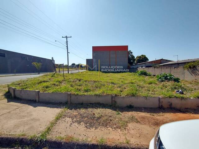 Terreno para Venda em Botucatu - 3