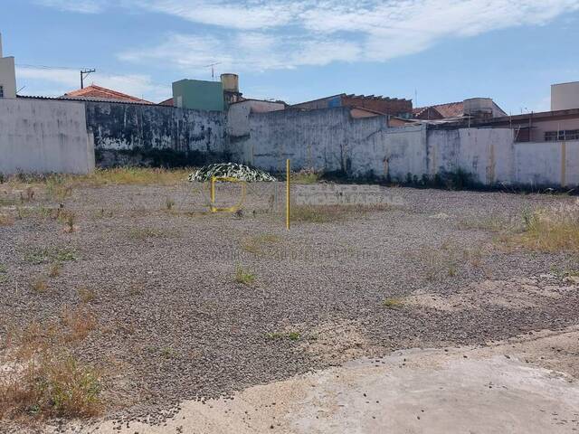 Terreno para Venda em Botucatu - 3
