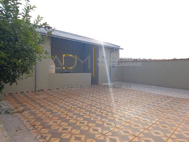 Casa para Venda em Botucatu - 2