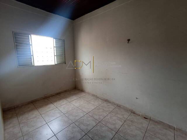 Casa para Venda em Botucatu - 4