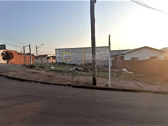 #TE0604 - Terreno para Venda em Botucatu - SP