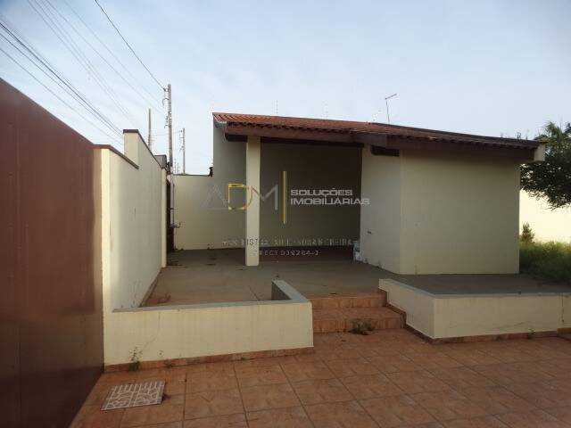 Sobrado para Venda em São Manuel - 4