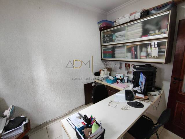 Casa para Venda em Botucatu - 4