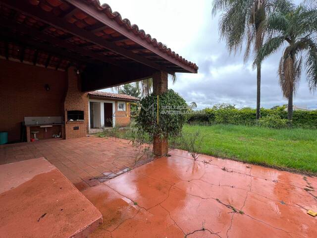 Casa para Venda em Botucatu - 2