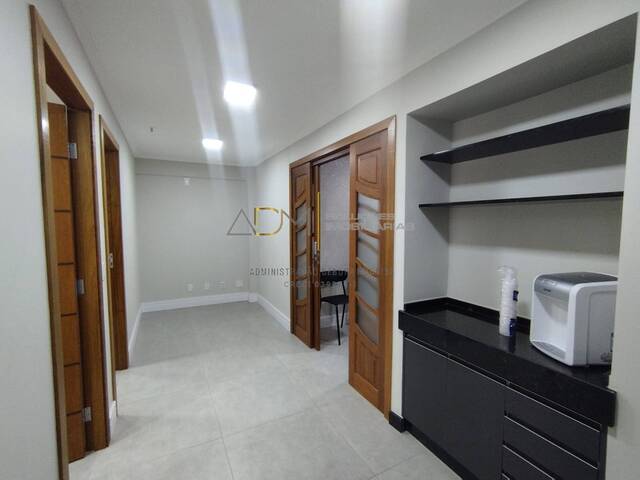 Sala para Venda em Botucatu - 5