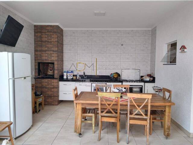 Casa para Venda em Botucatu - 4