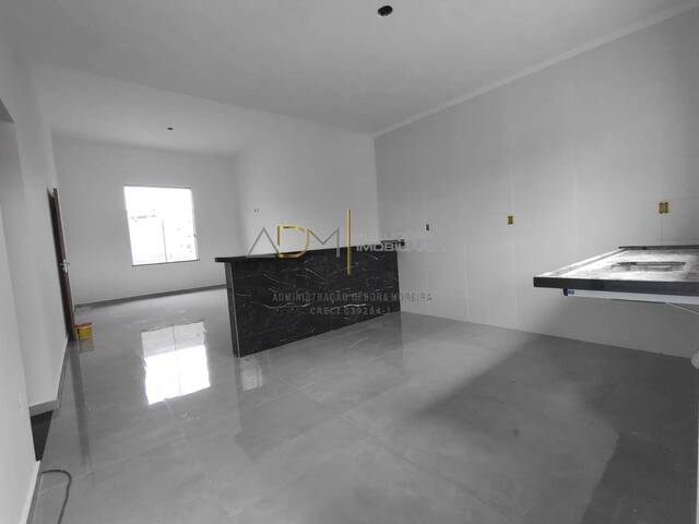 Casa para Venda em Botucatu - 3