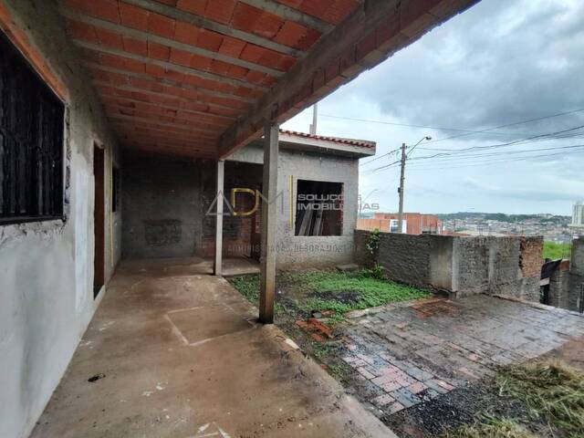 Casa para Venda em Botucatu - 4