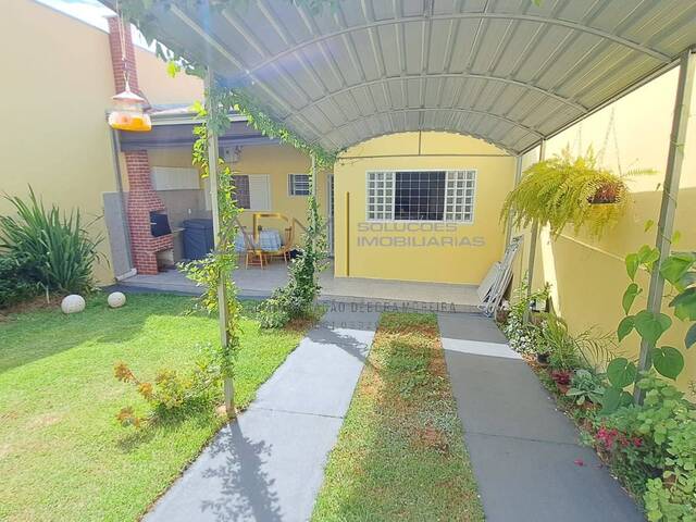 Edícula para Venda em Botucatu - 3