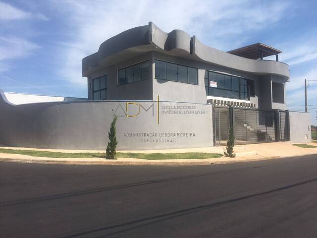 Casa para Venda em Botucatu - 4