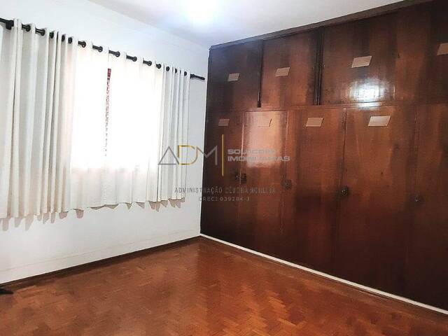 Casa para Venda em Botucatu - 5