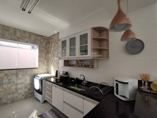 Casa para Venda em Botucatu - 4