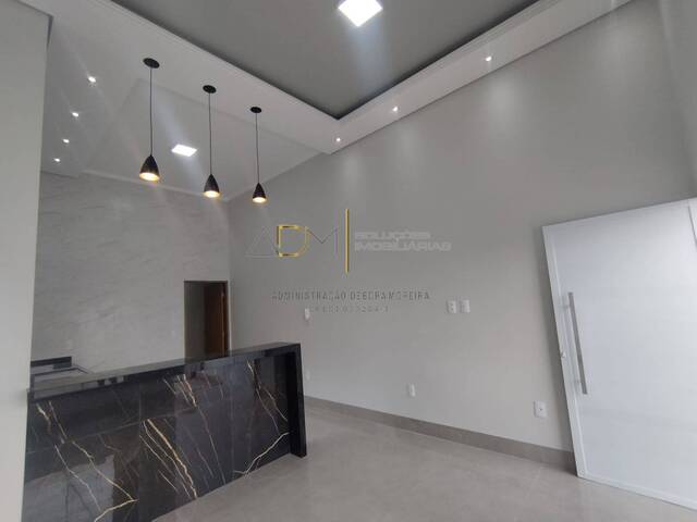 Casa para Venda em Botucatu - 3