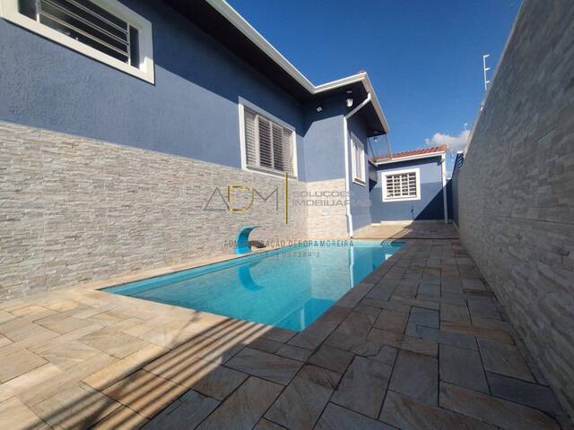 Casa para Venda em Botucatu - 2