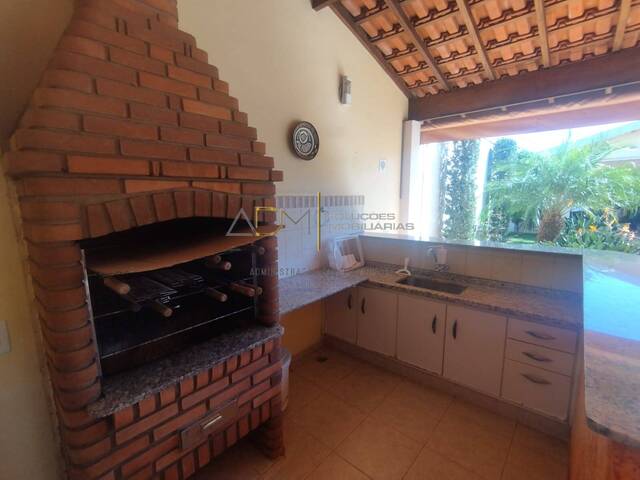 Casa para Venda em Botucatu - 5