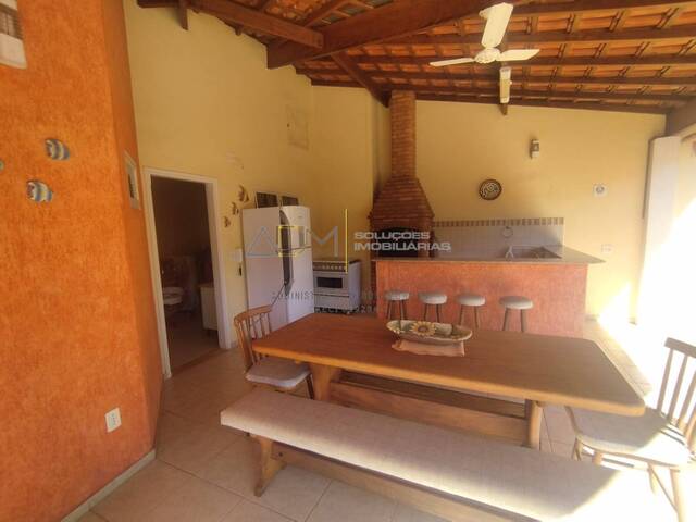 Casa para Venda em Botucatu - 4