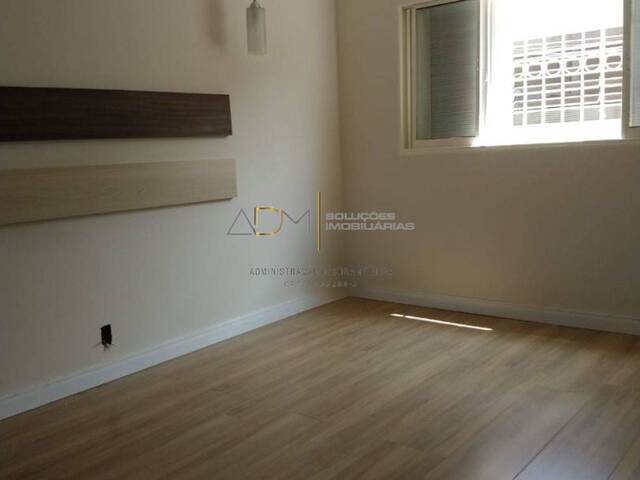 Casa para Venda em Botucatu - 5