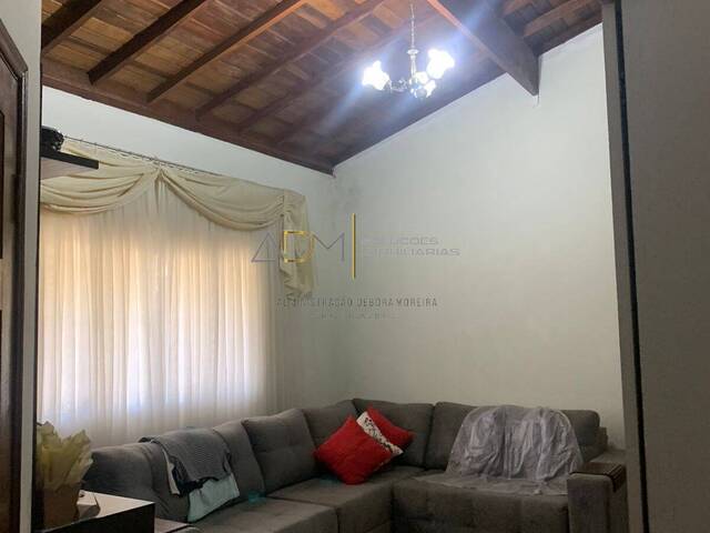 Casa para Venda em Botucatu - 2