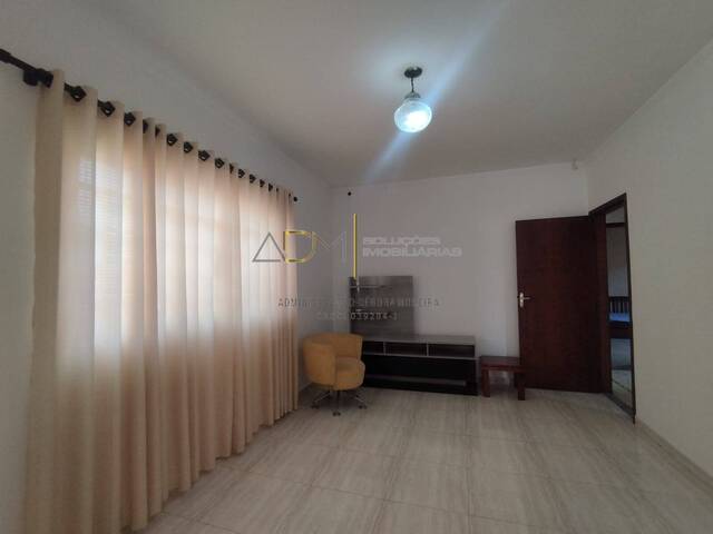 Casa para Venda em Botucatu - 5