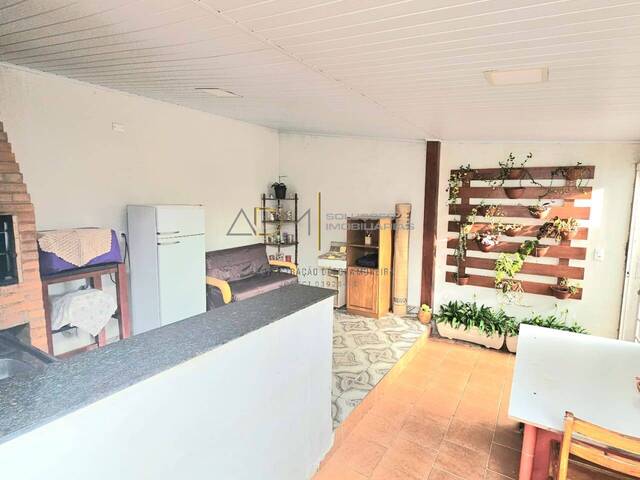 Casa para Venda em Botucatu - 2