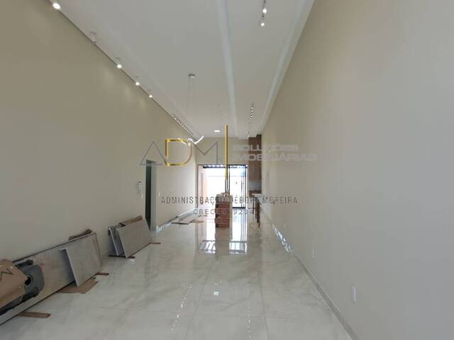 Casa para Venda em Botucatu - 2