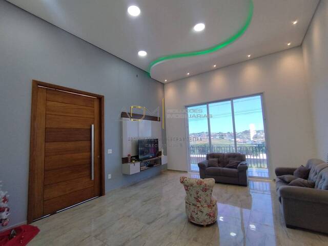 Casa para Venda em Botucatu - 3