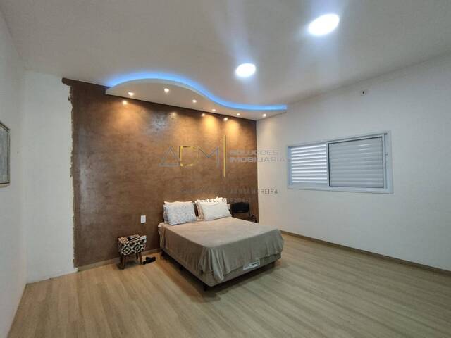 Casa para Venda em Botucatu - 5