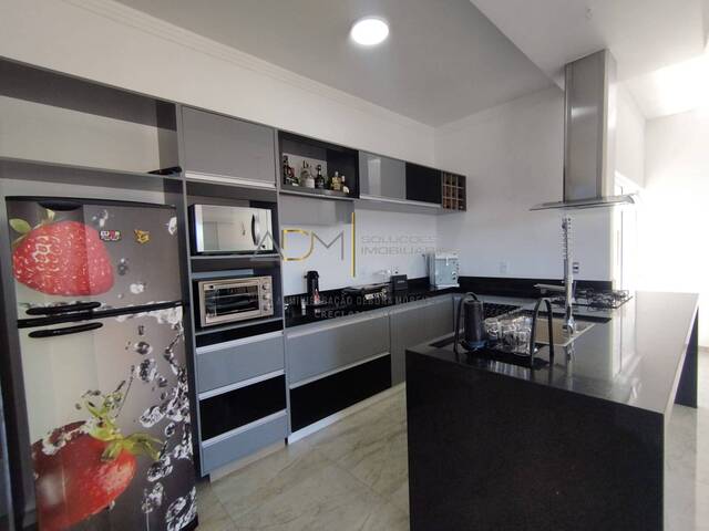 Casa para Venda em Botucatu - 4