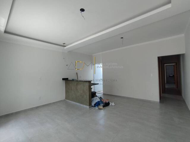 Casa para Venda em Botucatu - 2