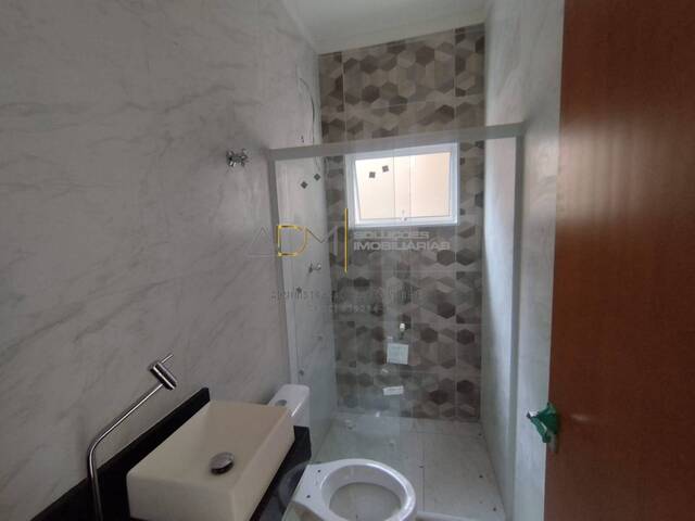 Casa para Venda em Botucatu - 5