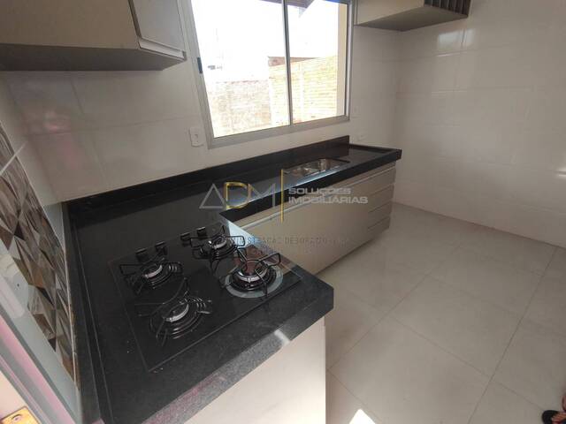 Casa para Venda em Botucatu - 5