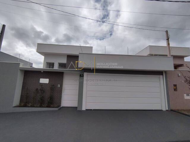 Casa para Venda em Botucatu - 4