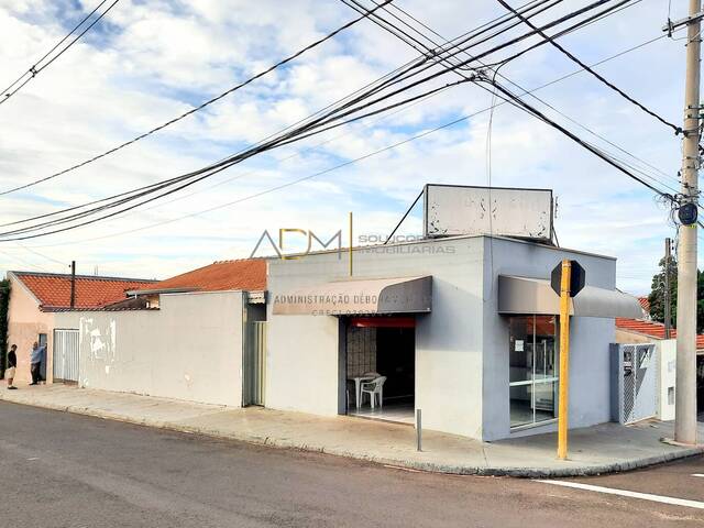 Casa para Venda em Botucatu - 3