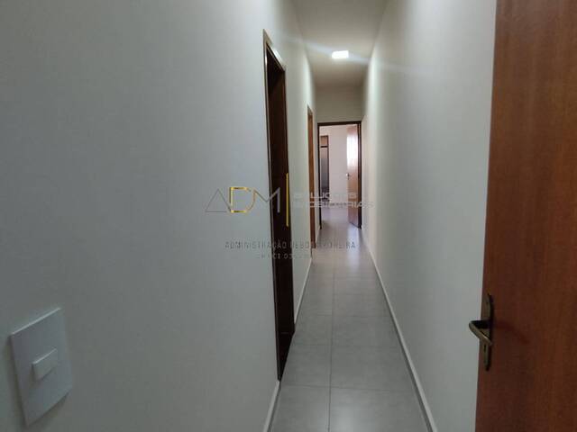 Casa para Venda em Botucatu - 4