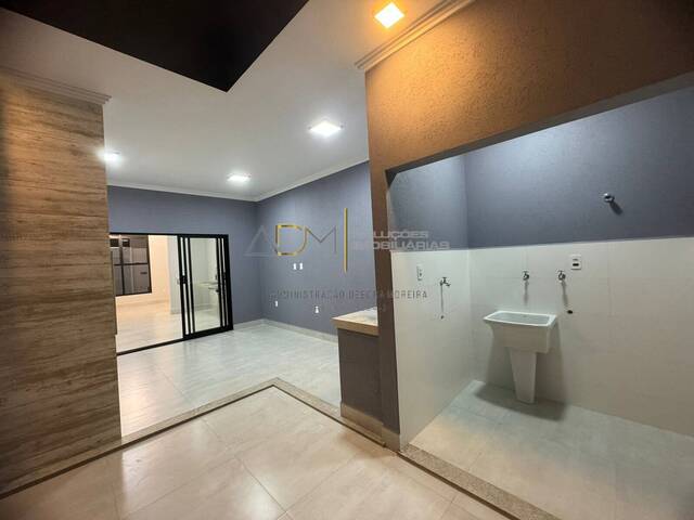 Casa para Venda em Botucatu - 5