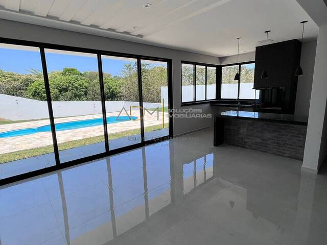 Casa para Venda em Botucatu - 2