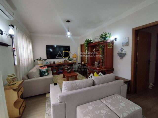 Casa para Venda em Botucatu - 5