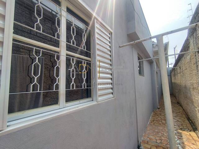 Casa para Venda em Botucatu - 5