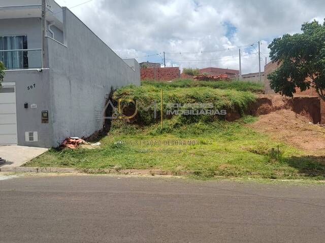 Venda em Lívia II - Botucatu