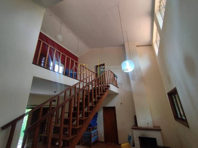 Casa para Venda em Botucatu - 5