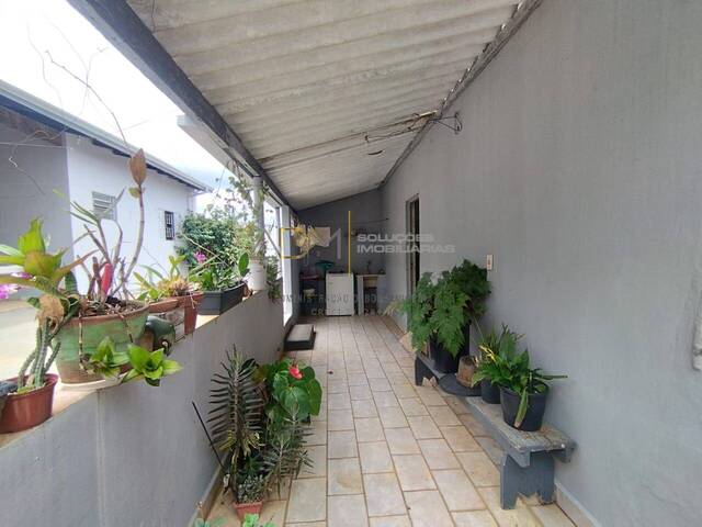 Casa para Venda em Botucatu - 5