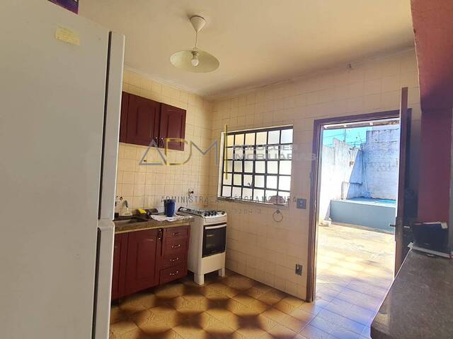 Casa para Venda em Botucatu - 5