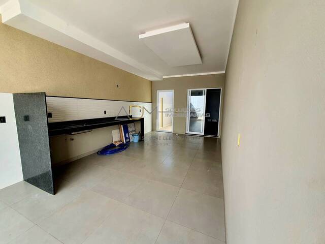 Casa para Venda em Botucatu - 3