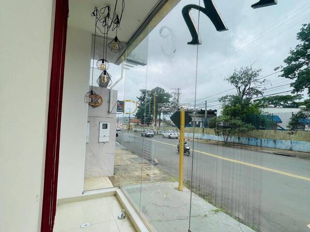Ponto Comercial para Venda em Botucatu - 4